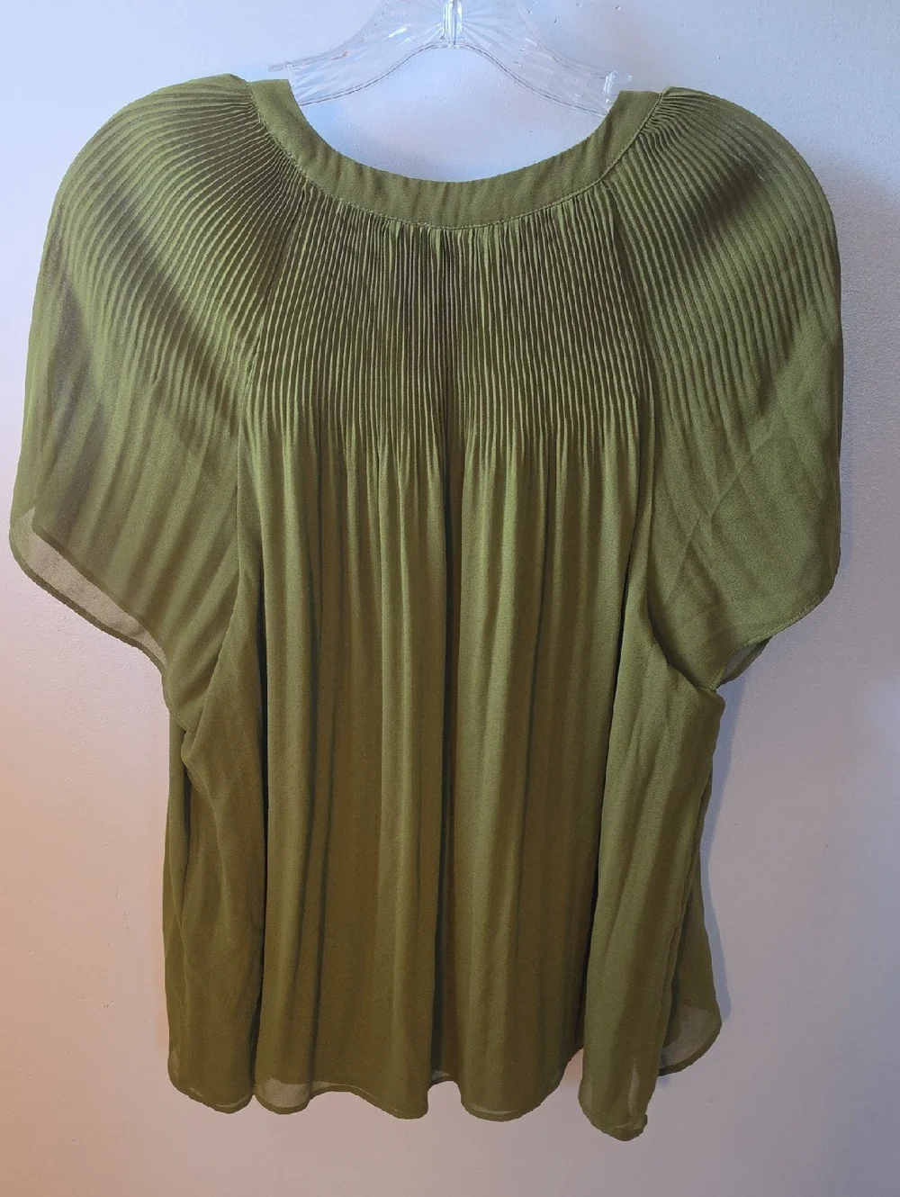 Halogen Olive Green Pleated V-Neck Short Sleeve Blouse - Picture 3 of 3